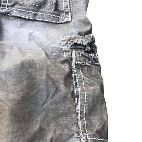 Vintage True Religion Cargo Shorts Size 38 Brown - Picture 10 of 11